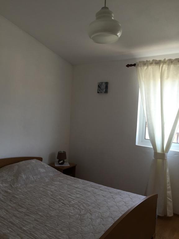 Guesthouse Tariba Supetarska Draga Ngoại thất bức ảnh